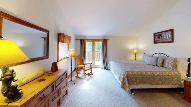 Red Oak Cabin - Hocking Hills Red Oak Cabin - Hocking Hills