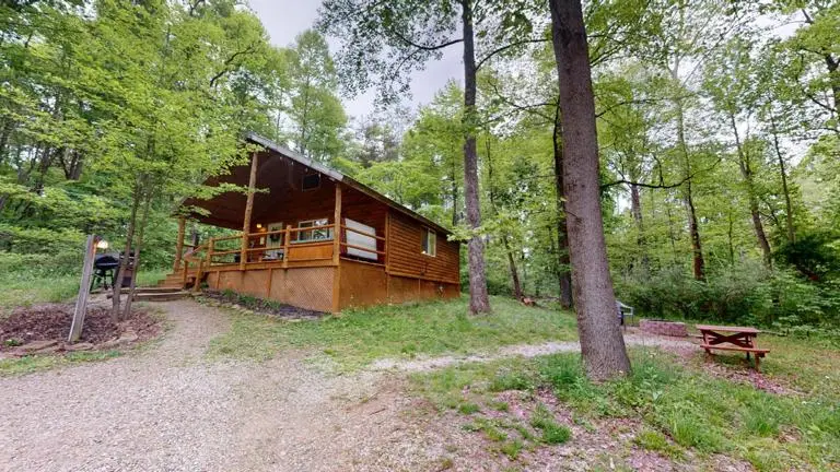 Sugar Maple Cabin - Hocking Hills