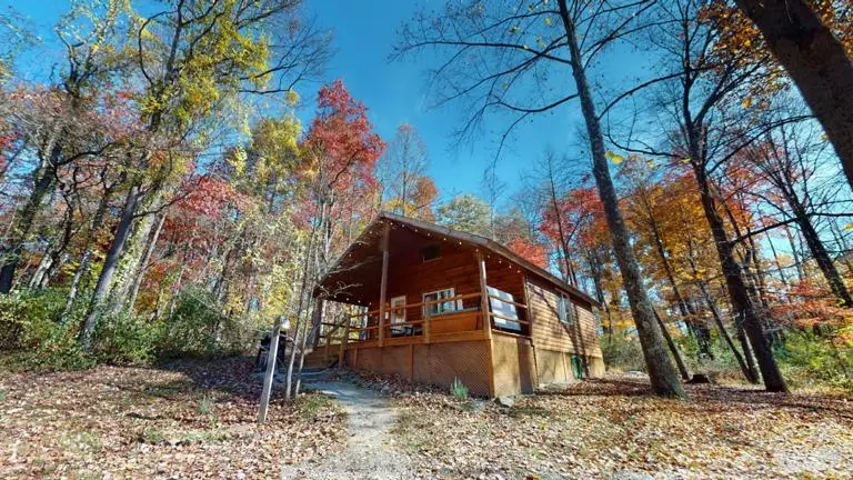 Sugar Maple Cabin - Hocking Hills