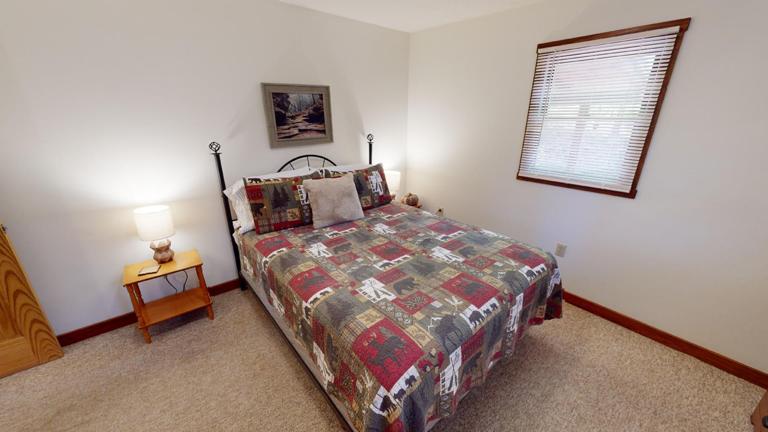 Redbud Cabin Hocking Hills