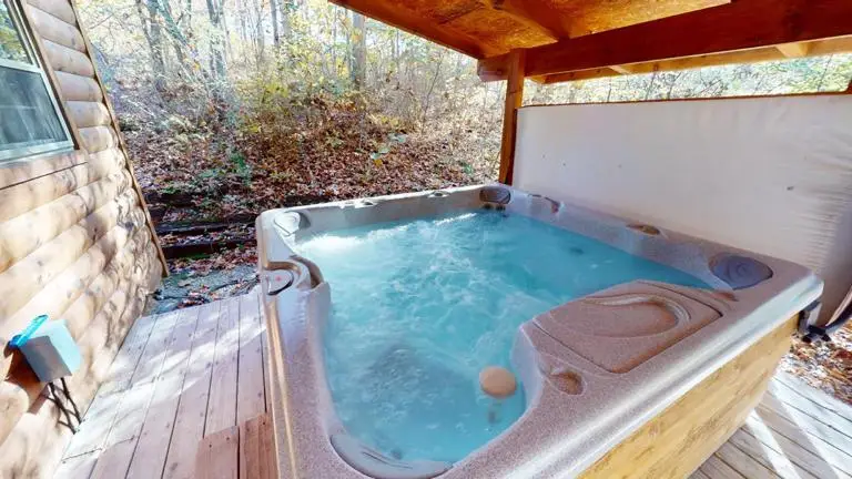 Redbud Cabin Hocking Hills