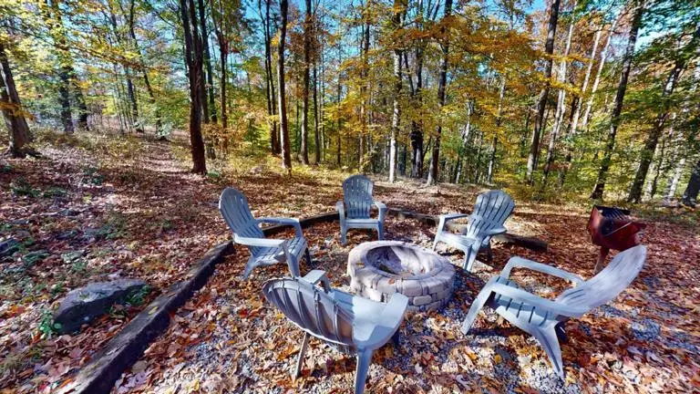 Redbud Cabin Hocking Hills