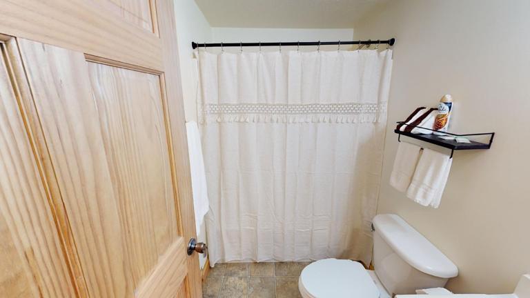 Redbud Cabin Hocking Hills